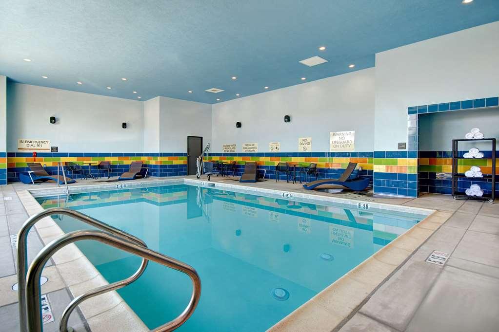 Hampton Inn & Suites Ontario Rancho Cucamonga Einrichtungen foto