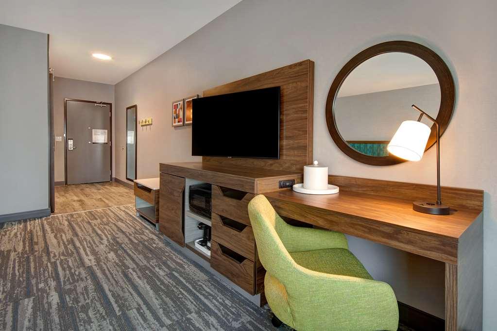 Hampton Inn & Suites Ontario Rancho Cucamonga Zimmer foto